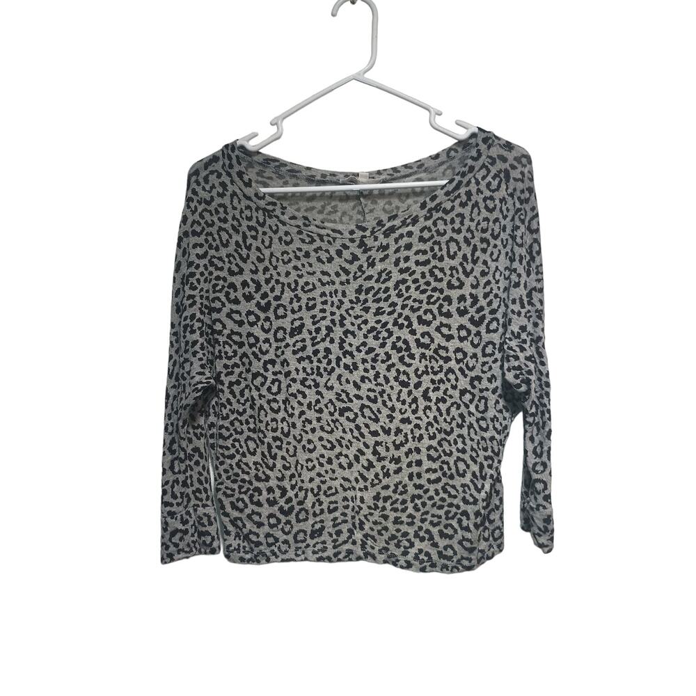 Julie's Closet Women's Shirt Size Small
